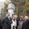 Le prince Felipe et la princesse Letizia d'Espagne ont visité la mission de San Carlos Borromeo, près de Carmel-by-the-Sea, en Californie, le 13 Novembre 2013.