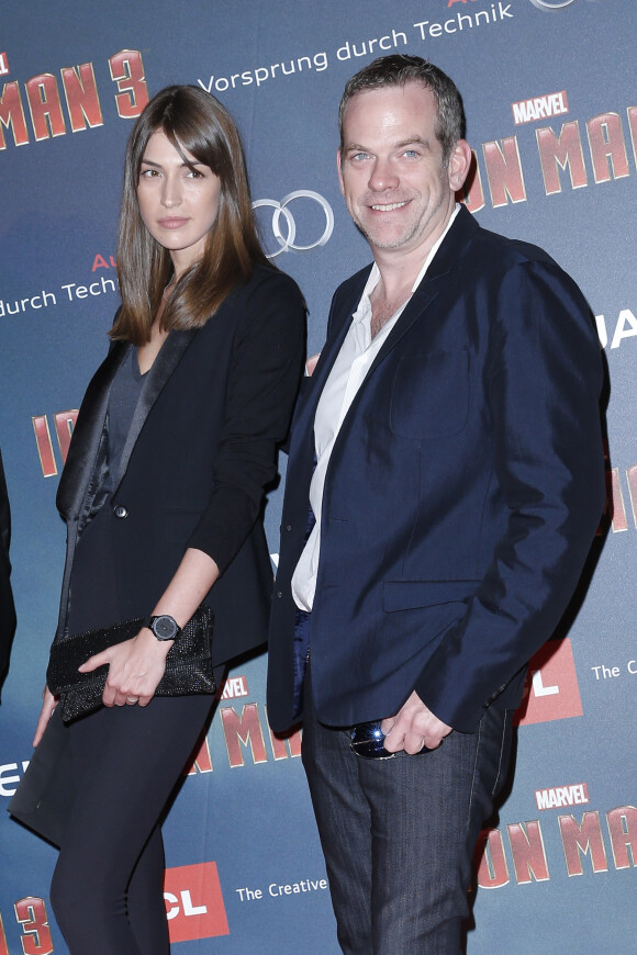 Garou et sa compagne Stéphanie Fournier à l'avant-première parisienne de "Iron Man 3" au Grand Rex le 14 avril 2013.
