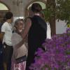 Exclusif - Elsa Pataky, sa fille et la famille de son mari se promènent sur l'ïle de La Gomera aux Canaries. Après son tournage, Chris Hemsworth, Elsa Pataky et leur fille sont allés dïner au restaurant, le 15 novembre 2013.