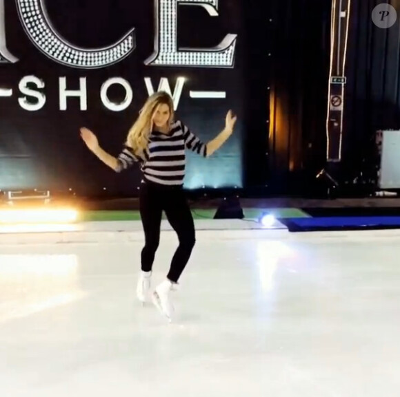 Clara Morgane lors des répétitions pour Ice Show (M6).