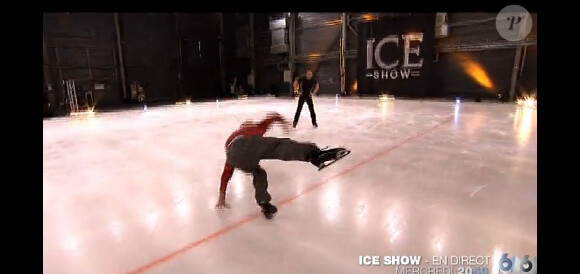 Florent Torres tombe dans la bande-annonce d'Ice Show - le 27 novembre 2013 sur M6