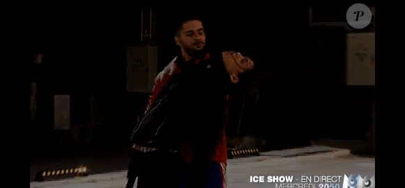 Chloé Mortaud dans la bande-annonce d'Ice Show - le 27 novembre 2013 sur M6