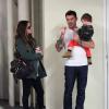 Megan Fox, enceinte de son deuxième enfant, avec son mari Brian Austin Green et leur fils Noah, le 26 novembre 2013 à Beverly Hills après un rendez-vous médical