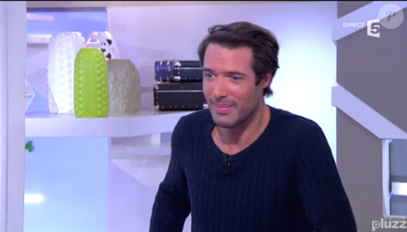Nicolas Bedos dans l'émission C à vous sur France 5, le mercredi 27 novembre 2013.