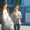 Drew Barrymore, souriante et enceinte sort d'un supermarché à Los Angeles le panier plein de bonnes choses pour Thanksgiving. Le 28 novembre 2013