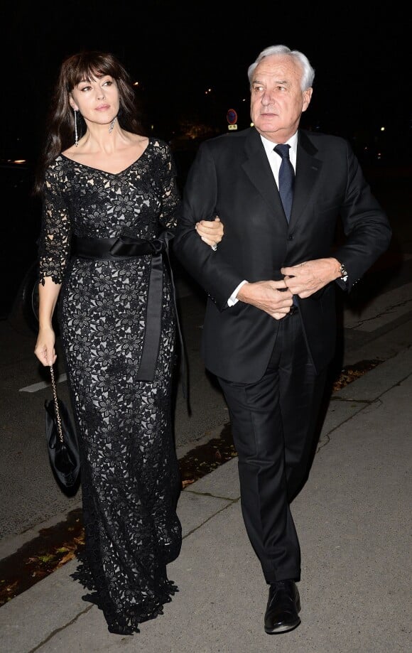 Monica Bellucci et Bernard Fornas, ancien PDG de Cartier - Vernissage de l'exposition "Cartier : Le style et l'histoire" au Grand Palais à Paris, le 2 decembre 2013.