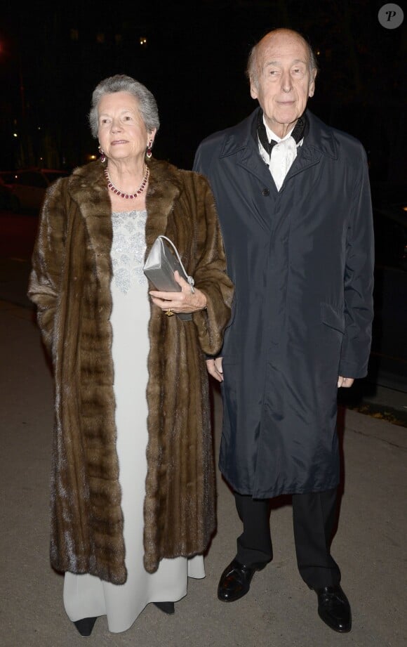 Valéry Giscard d'Estaing et sa femme Anne-Aymone - Vernissage de l'exposition "Cartier : Le style et l'histoire" au Grand Palais à Paris, le 2 decembre 2013.