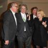 Jean-Pierre Mocky, Alain Casabona et Nicoletta lors de la remise du prix Alphonse-Allais 2013 à la Société d'encouragement pour l'industrie nationale à Paris le 2 decembre 2013