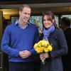 Le prince William et Kate Middleton à la sortie de l'hôpital King Edward VII, à Londres le 6 décembre 2013. Le lendemain, l'infirmière Jacintha Saldanha se donnait la mort après avoir été piégée par un canular.