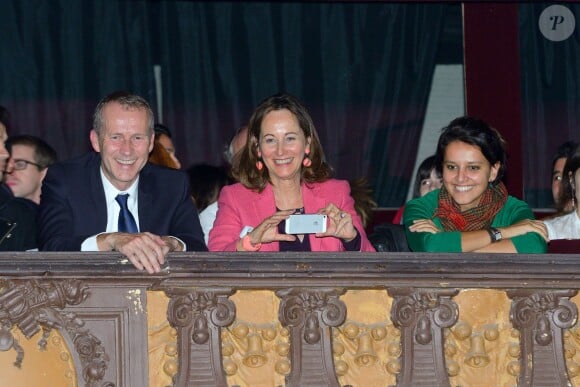 Guillaume Garot, Ségolène Royal et Najat Vallaud-Belkacem au concert de Joyce Jonathan, au Trianon, à Paris, le 29 octobre 2013.