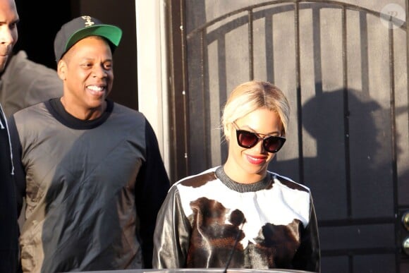 Jay Z et Beyoncé quittent un restaurant à West Hollywood, le 6 décembre 2013.