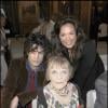 Mado Maurin, mère de Patrick Dewaere, avec Louis Garrel et sa petite-fille Lola Dewaere, à Paris pour les prix Schneider et Dewaere en 2009