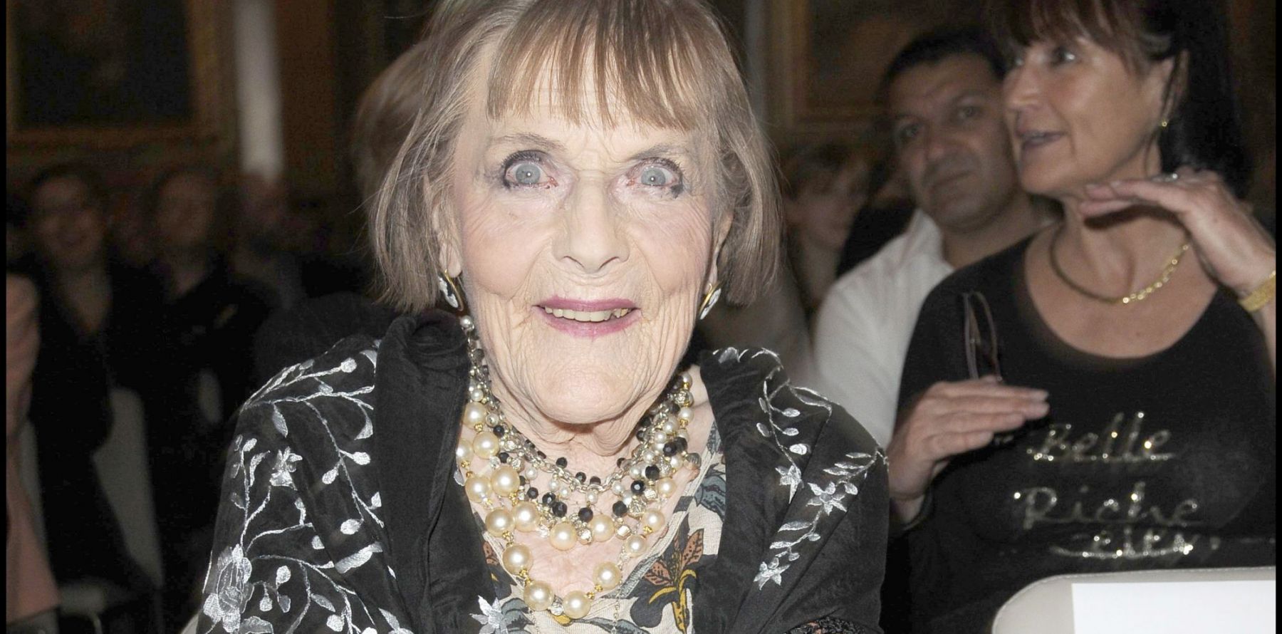 Qui Est La Mère De Lola Périer Mado Maurin : La mère de Patrick Dewaere est morte à 98 ans - Purepeople