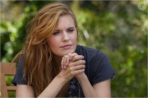Faith (Maggie Grace), conquête d'Hank Moody (David Duchovny) dans Californication
