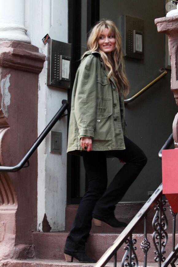 Natasha McElhone sur le tournage de Californication à New York en avril 2012