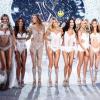 Magdalena Frackowiak, Lily Aldridge, Karlie Kloss, Doutzen Kroes, Adriana Lima, Candice Swanepoel et Behati Prinsloo lors du final du défilé Victoria's Secret 2013. New York, le 13 novembre 2013.