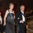 Svante Lindqvist et Anne Kristin Lund (ambassadeur de Norvège en Suède) au banquet organisé en l'honneur des lauréats des Nobel 2013, à l'Hôtel de Ville de Stockholm le 10 décembre 2013