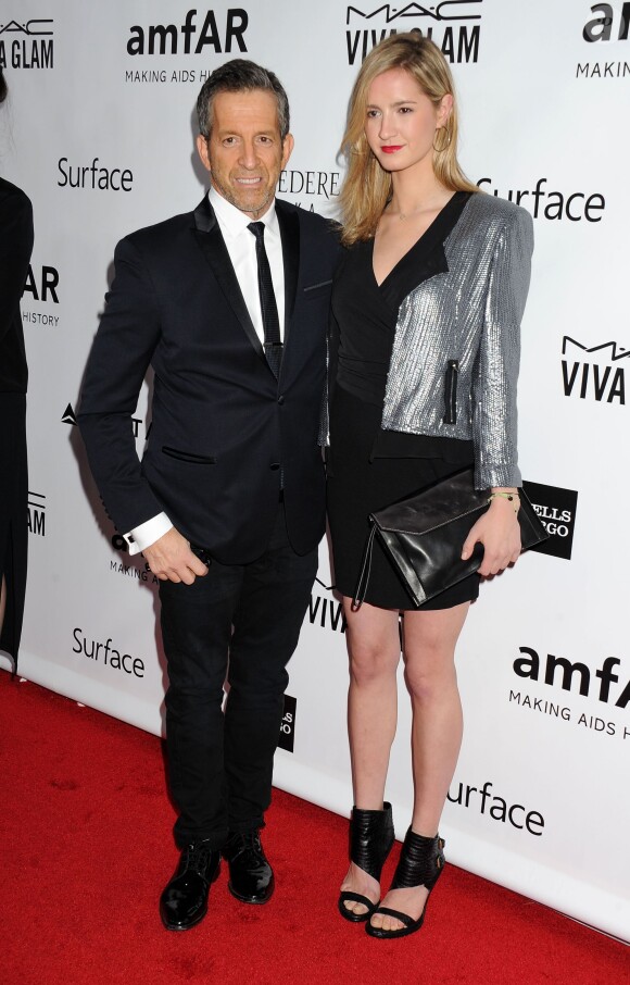 Kenneth Cole et sa fille Amanda assistent au gala Inspiration de l'amFAR, aux studios Milk. Los Angeles, le 12 décembre 2013.