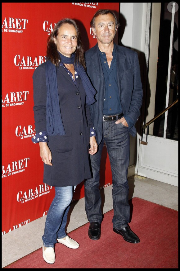 Christophe Malavoy et sa femme Isabelle lors de la générale de la pièce Cabaret à Paris le 6 octobre 2011