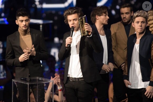 One Direction - 15e cérémonie des NRJ Music Awards à Cannes, le 14 décembre 2013.