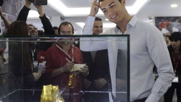 Cristiano Ronaldo: Ému et fier devant son fils pour l'ouverture de son musée