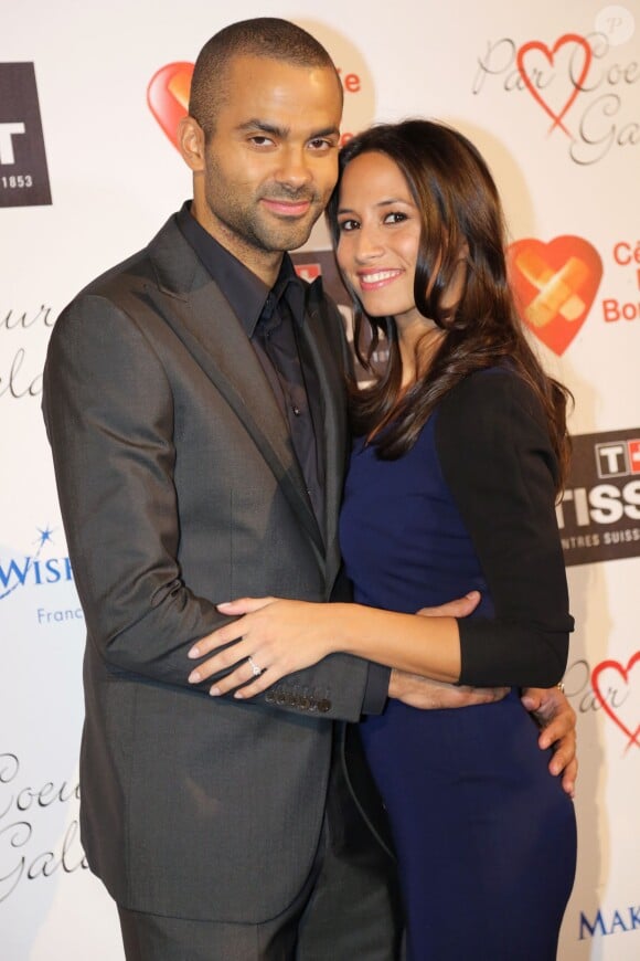 Tony Parker et sa fiancée Axelle sur le tapis rouge lors de la soirée du 8ème Par Coeur Gala pour l'association Make a Wish" à l'abbaye Paul Bocuse de Collonges le 26 septembre 2013