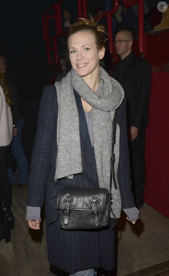 Lorie au concert de Céline Dion au POPB de Paris, le 5 décembre 2013.