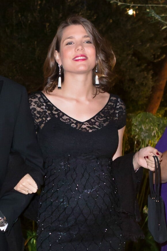 Charlotte Casiraghi, enceinte et rayonnante, lors d'une soirée caritative à la Villa Paloma le 17 septembre 2013