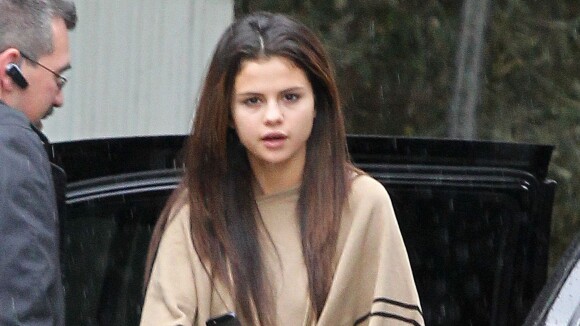 Selena Gomez : Épuisée, elle annule sa tournée mais rayonne au musée