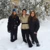 Rania de Jordanie entourée de ses deux filles, Iman et Salma, prend la pose pour ses followers Twitter et Instagram.