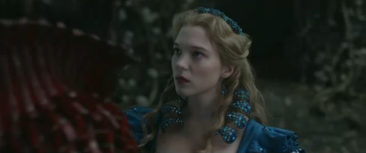 Photo : Léa Seydoux face à la Bête dans Sauras-tu m'aimer pour La Belle