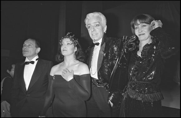 Marcel Bozzuffi, Françoise Fabian et Frédéric Castet lors d'une soirée au Palace à Paris en 1980