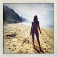 Rosie Huntington-Whiteley sublime à Hawaï en janvier 2014