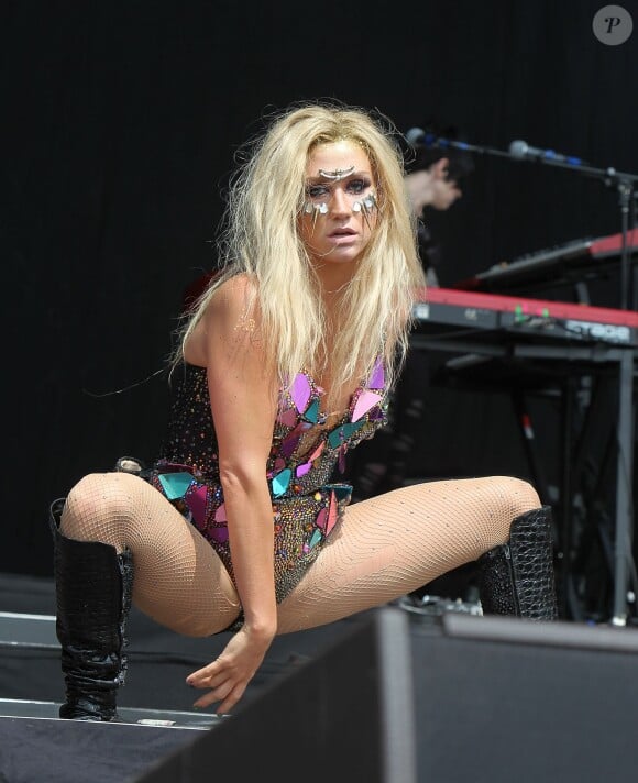 Ke$ha en concert à Londres, le 12 juillet 2013.