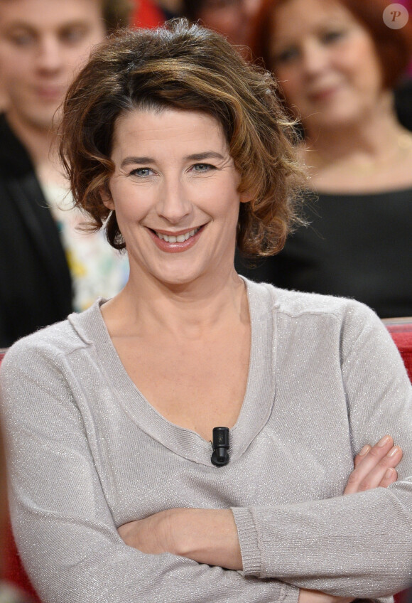Isabelle Gelinas lors de l'enregistrement de l'émission Vivement Dimanche à Paris le 8 janvier 2014. L'émission sera diffusée le 12 janvier 2014