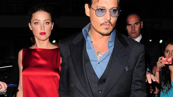 Johnny Depp et Amber Heard fiancés ? Les amoureux ne se cachent plus...