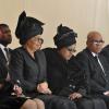 Graça Machel, Nelson Mandela, Winnie Mandela, Jacob Zuma et Mandla Mandela à Qunu le 15 décembre 2013.