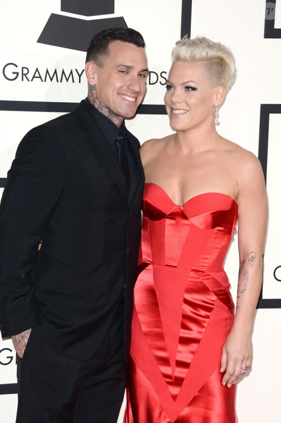 Carey Hart et Pink arrivent au Staples Center pour la 56e édition des Grammy Awards. Los Angeles, le 26 janvier 2014.