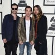 Tomo Miličević, Shannon et Jared Leto du groupe 30 Seconds to Mars, arrivent au Staples Center pour la 56e édition des Grammy Awards. Los Angeles, le 26 janvier 2014.