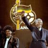 Nelson Mandela et Winnie à Wembley le 17 avril 1990.