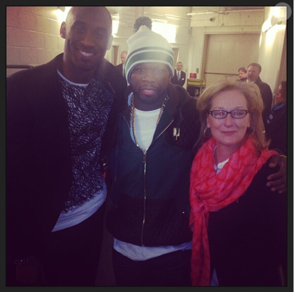 50 Cent a le plaisir de poser avec Meryl Streep et le basketteur Kobe Bryant, après un match des Knicks contre les Lakers à New York le 26 janvier 2014