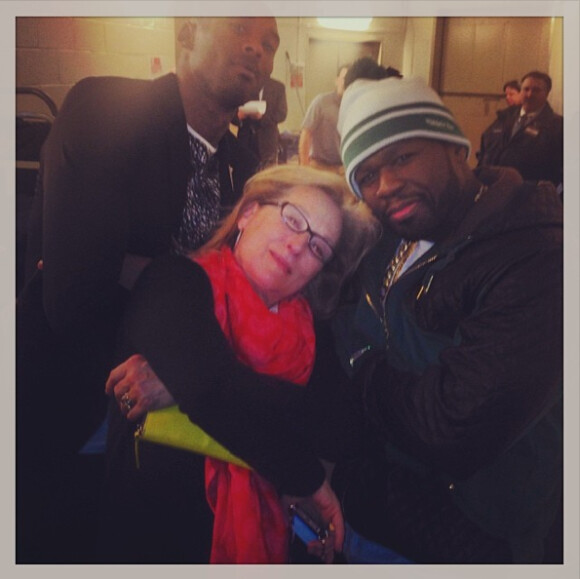 50 Cent a le plaisir de poser avec Meryl Streep après un match des Knicks contre les Lakers à New York le 26 janvier 2014