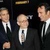 George Clooney, Bob Balaban, Jean Dujardin à la première du film The Monuments Men au Ziegfeld Theatre, New York, le 4 février 2014.