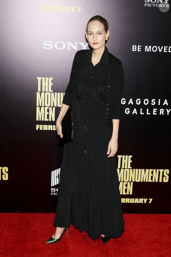 Leelee Sobieski à la première du film The Monuments Men au Ziegfeld Theatre, New York, le 4 février 2014.