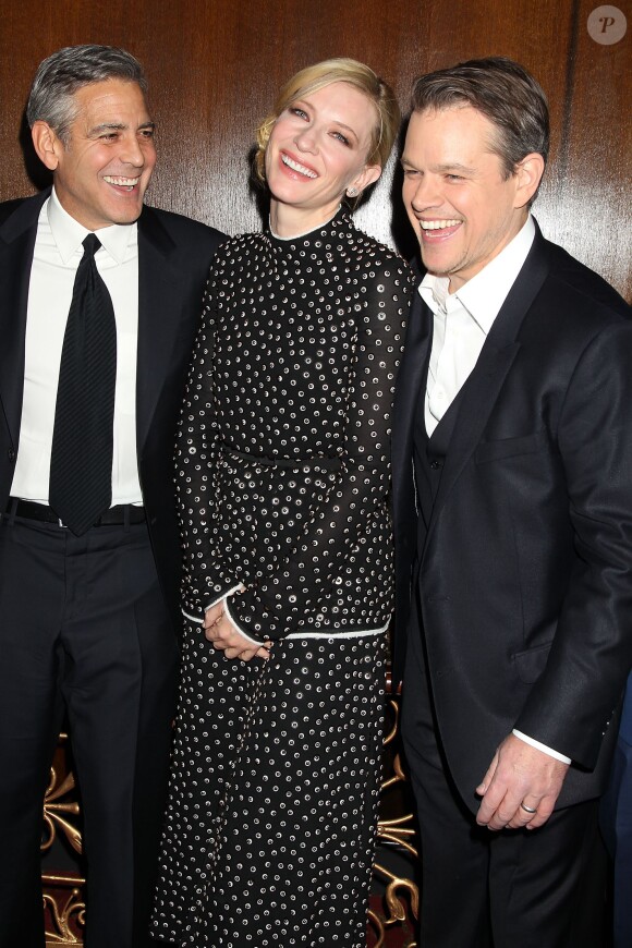 George Clooney ,Cate Blanchett et Matt Damon à la première du film The Monuments Men au Ziegfeld Theatre, New York, le 4 février 2014.