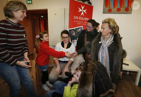 Bernadette Chirac en visite à l'hôpital Pellegrin pour l'opération Pièces Jaunes à Bordeaux, le 5 février 2014.