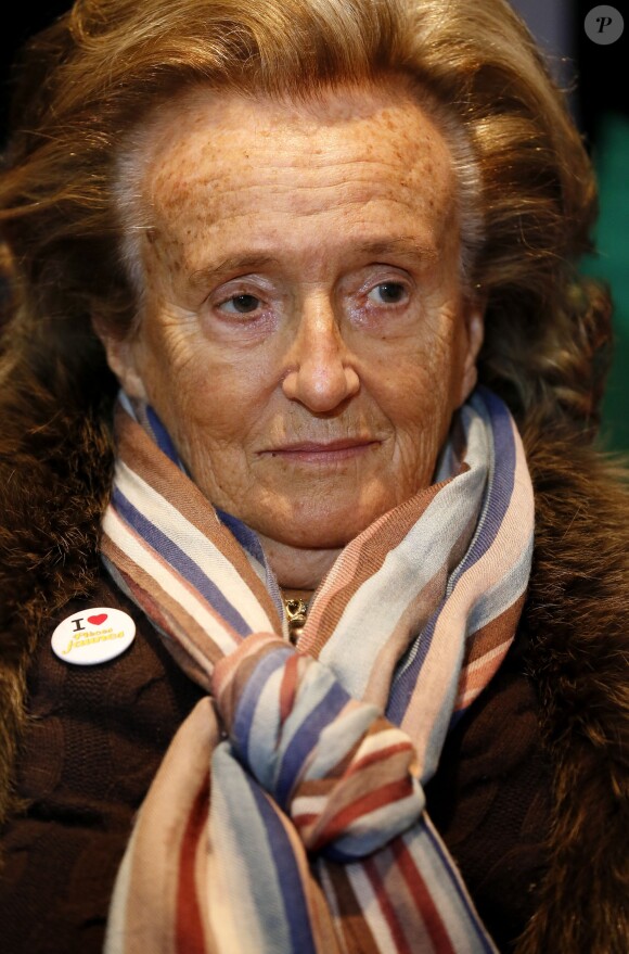 Bernadette Chirac en visite à l'hôpital Pellegrin pour l'opération Pièces Jaunes à Bordeaux, le 5 février 2014.