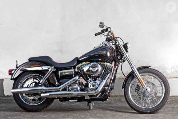 Le Harley Davidson du pape François vendue aux enchères 241 500 euros à Paris le 6 février 2014.