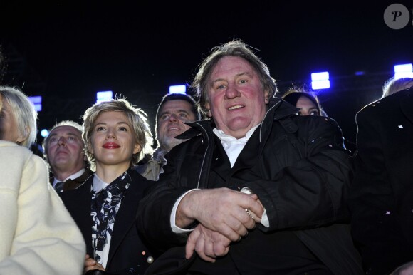 Gérard Depardieu déchaîné à la soirée d'ouverture du 130ème Carnaval de Nice, le 14 février 2014, place Masséna.