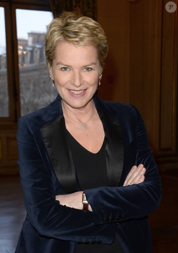 Elise Lucet à la soirée des 19e Lauriers de la Radio et de la Télévision à l'Hôtel de Ville de Paris, le 17 février 2014.